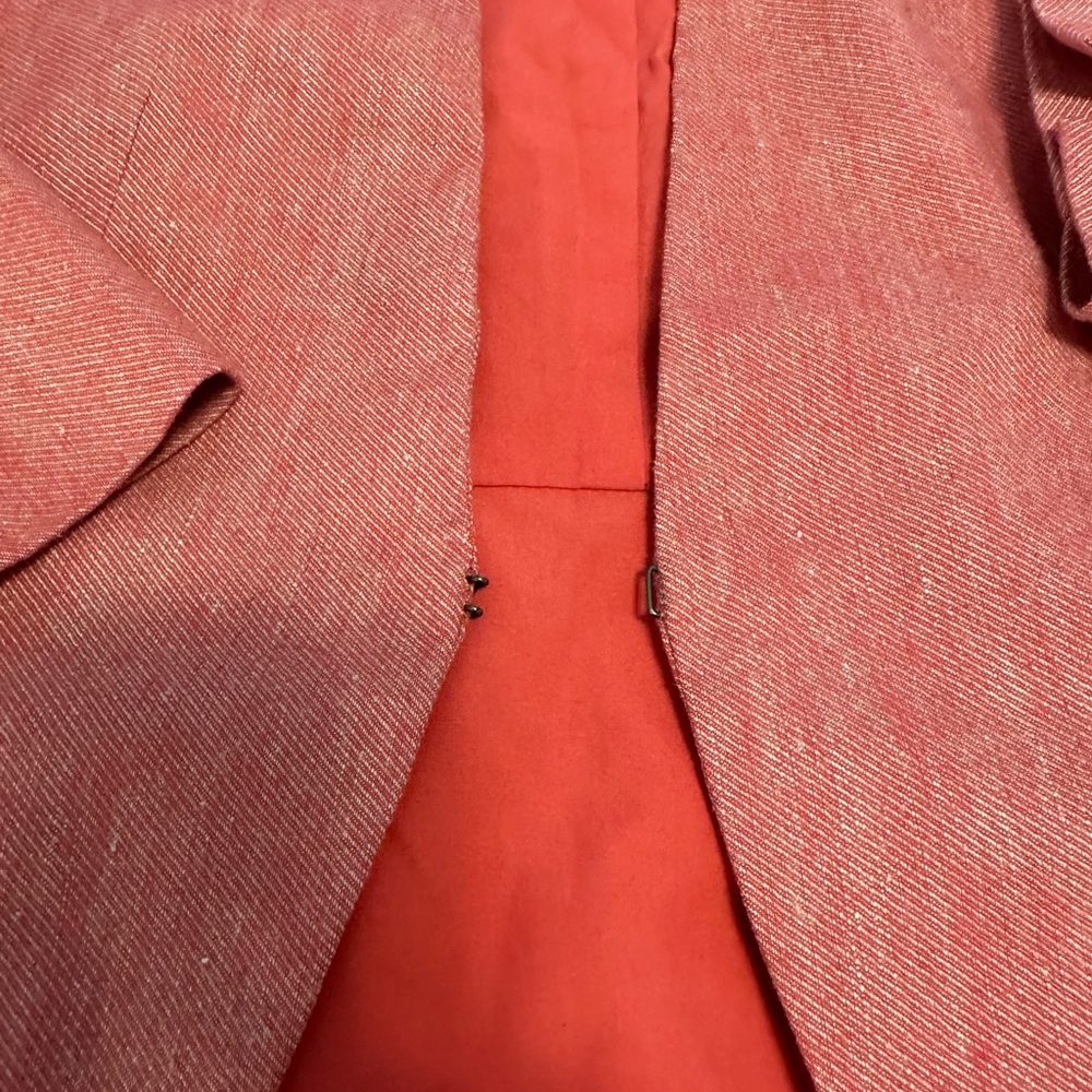 LOFT cropped linen blazer - Picture 4 of 8